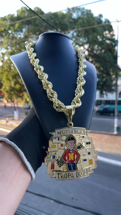 Corrente elo BAHIANO 25 mm 75 cm + Pirgente personalizado peça em moeda antiga faça pagamento e mande no WhatsApp como vc quer as nomes escritos - RJ JOIAS