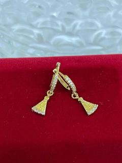 Imagem do *BRINCO FEMININO EM MOEDA ANTIGA