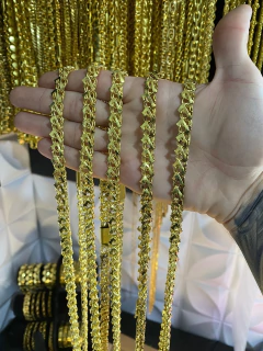 Corrente friso 777 na internet