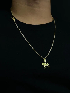 Corrente fininha com Pirgente - loja online