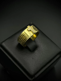 Anel de moeda antiga na internet