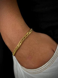 Pulseira em moeda antiga