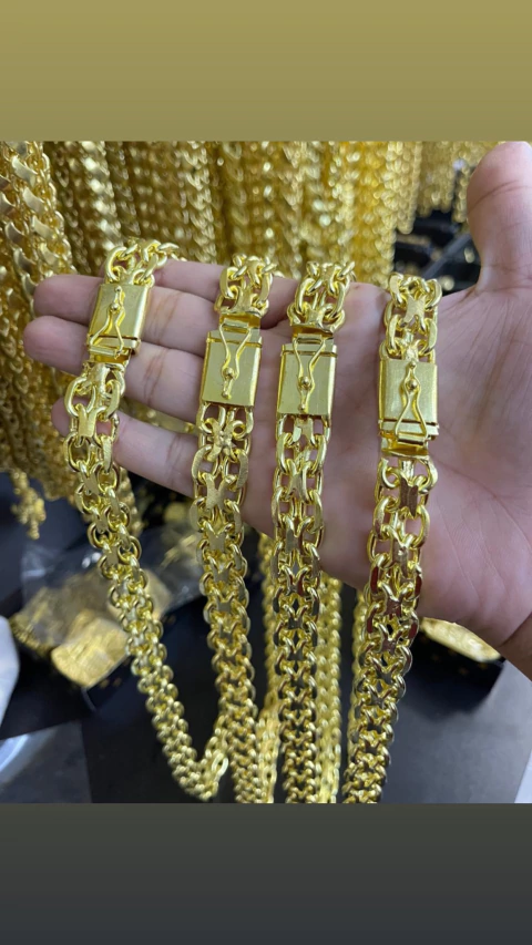 Corrente cadeado duplo moeda antiga