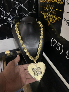 Corrente e Pirgente personalizado fazemos qualquer letras e modelos