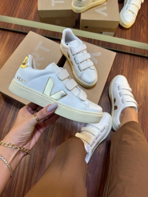 Vert Dourado Velcro Importado - comprar online