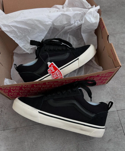 Vans Knu Skool Black - comprar online