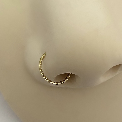 Piercing Nostril Argola Torcida - comprar online