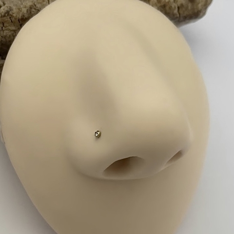 Piercing Nostril Ponto de Luz | Ouro 10k