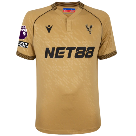 Camisa Crystal Palace 25/26 Premier League, camisa dourada Crystal Palace, camisa reserva Crystal Palace, camisa especial Crystal Palace com patch, camisa com águia Crystal Palace, uniforme Premier League Crystal Palace, camisa torcedor masculina Crystal 