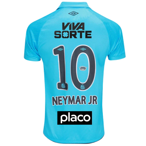 camisa santos 25/26 com patrocínio, camisa azul clara santos 2025 oficial, camisa torcedor santos terceira com patrocinadores, camisa neymar santos 2025 príncipe, camisa retrô azul santos com gola polo, camisa terceira santos oficial umbro, camisa santos 