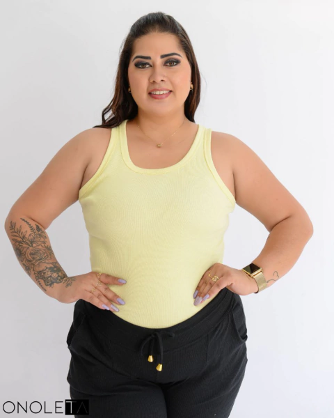 REGATA PLUS SIZE - AMARELO