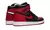 AIR JORDAN 1 RETRO HIGH "HOMAGE TO HOME" na internet