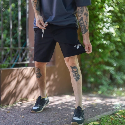 Bermuda Jogger Gabardina - Negro - comprar online