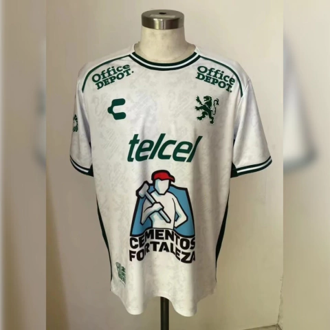 Leon FC 2024/2025 Visitante en internet