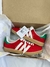 Gazelle Christmas Couro na internet