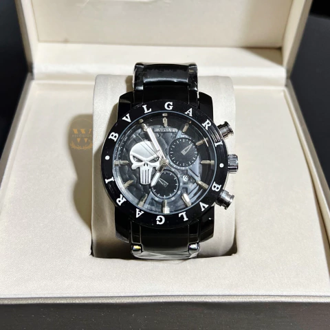 Justiçeiro Preto/Preto