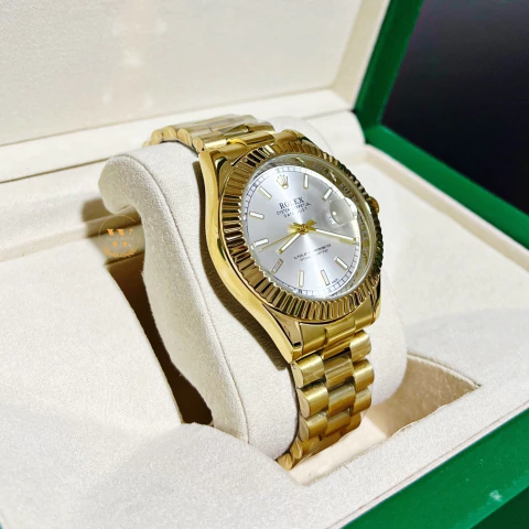 Date Just Dourado/Branco