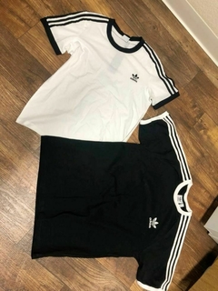 REMERA ADIDAS RETRO - !PROMO 2X1! en internet