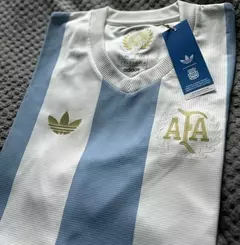 CAMISETA ANIVERSARIO 50 AÑOS AFA + Camiseta 94’ DE REGALO - Raizen Shop
