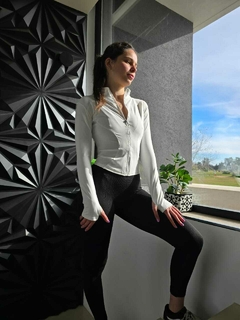 Imagen de CAMPERA MUNICH BLANCA