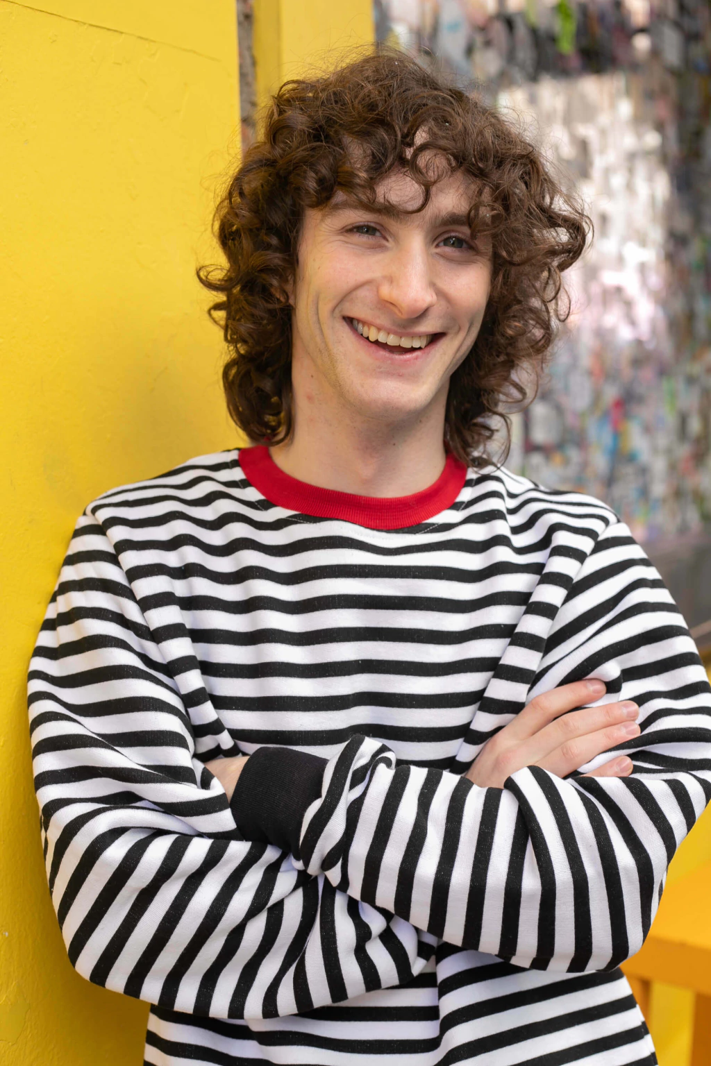 Buzo Rayado Wally Negro CR