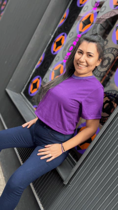 Remera Crop Básico Violeta - tienda online