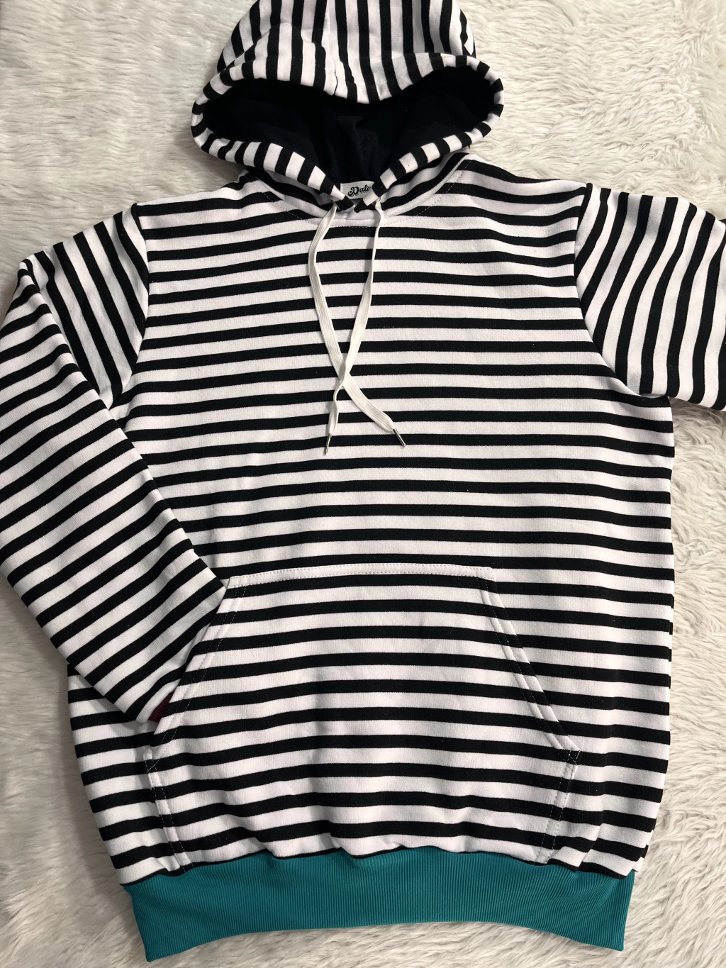 Buzo Rayado Unisex Wally Negro combinado
