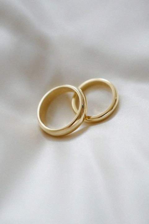 Aliança ouro amarelo 18k clássica