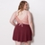 Camisola Sabrina Plus Size com Renda e Detalhe de Joia