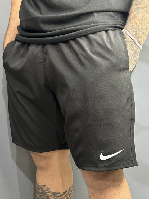 Short Nike