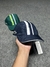 BONÉ LACOSTE SPORT (EDIÇÃO 2 FAIXAS) na internet