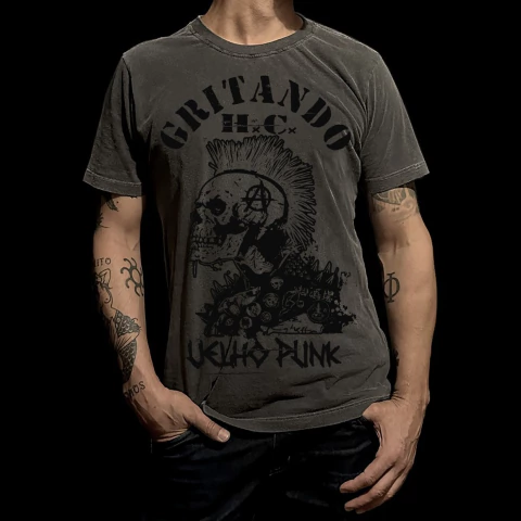 Camiseta Estonada Gritando HC - Velho Punk