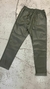 Pantalón engomado