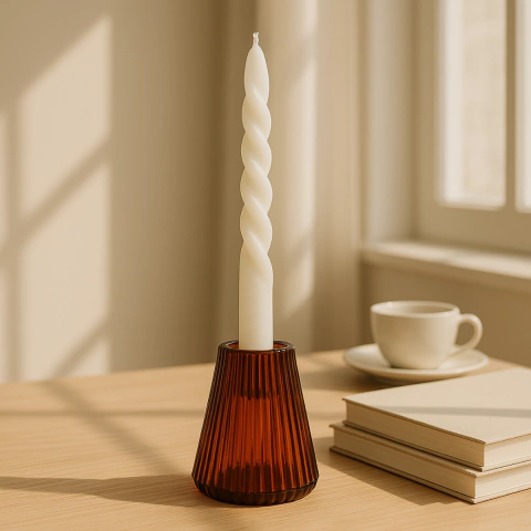 PORTA VELAS CANELADO ÂMBAR