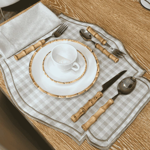 CJ. 2 LUGARES AMERICANOS BEGE QUADRICULADO