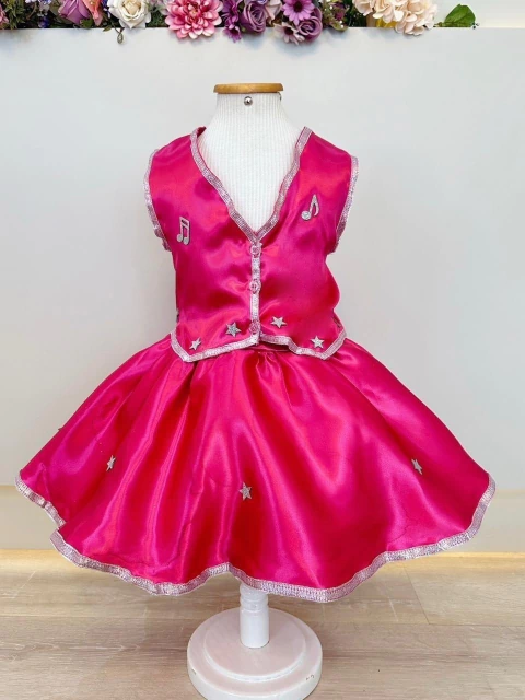 Conjunto Fantasia Infantil da Barbie Boiadeira Pink Festas
