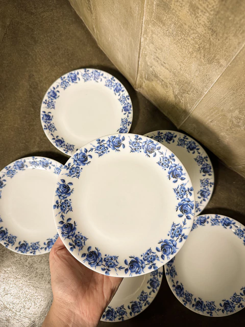 Conjunto com 6 pratos para sobremesa - Porcelana Renner - comprar online