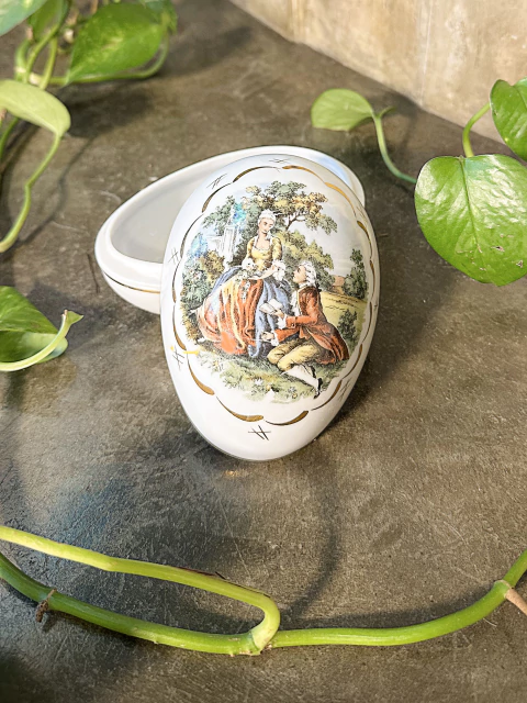 Porta jóia decorativo cena galante - comprar online