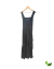 Vestido Longo Preto com Detalhes em Branco na internet