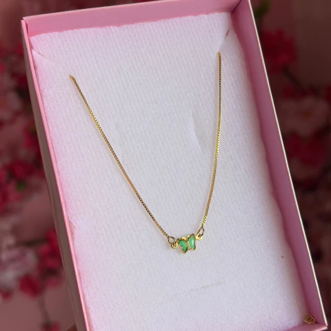 COLAR BORBOLETA CRISTAL BANHADO A OURO