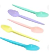 PAQUETE X25 CUCHARAS COLORES PASTEL SURTIDAS TAMAÑO TIPO POSTRE - comprar online