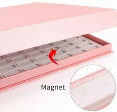 Catálogo Mostruário De Esmaltes na internet