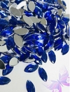 Pacote com aprox. 10 Strass Navete
