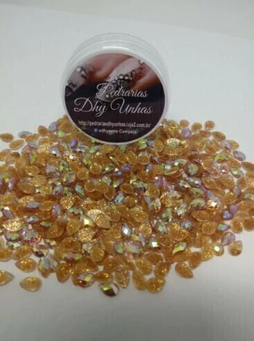 Pacote com aprox. 50 Gota Boreal Glitter