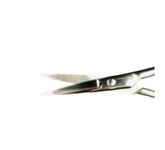 Tesoura Reta na internet