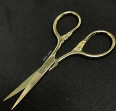 Tesoura Dourada na internet