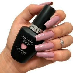 Esmalte Cuccio On Pointe - comprar online