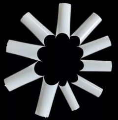 Caixa com 100 Tips na internet