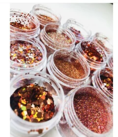 Caixa Com 12 Potes Grandes de Glitter na internet