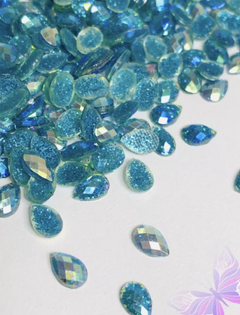 Pacote com aprox. 10 Gota Glitter Boreal